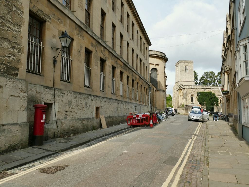 Queen's Lane Coffee House photo 2