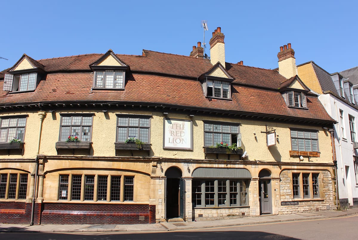 Hi Tea Bakery & Papawcha Oxford photo 3