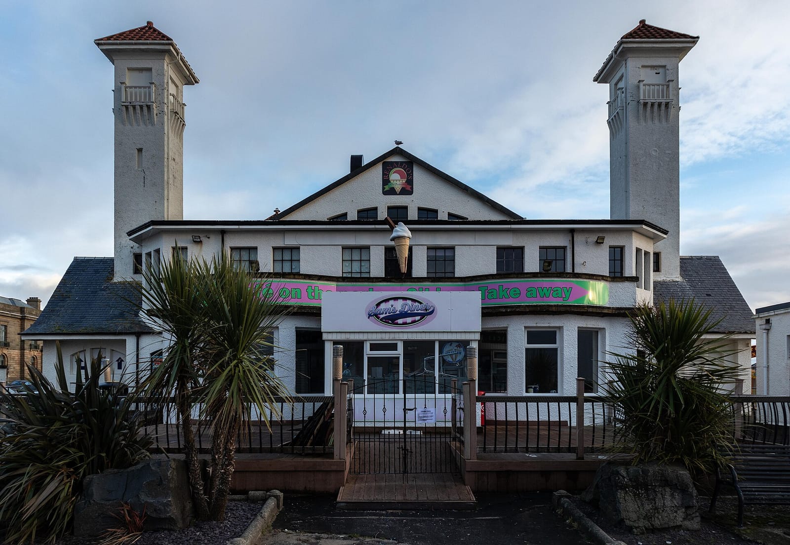 The Pavilion Cafe photo 2