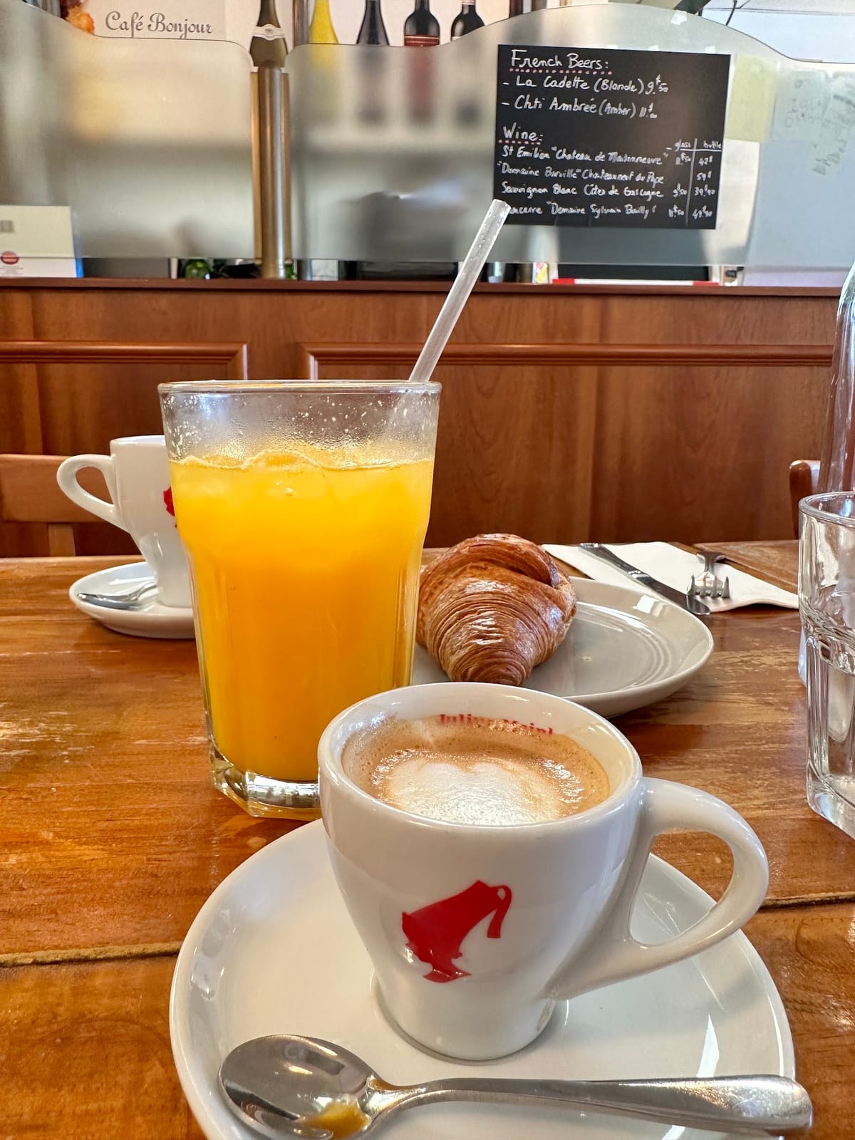 Cafe Bonjour