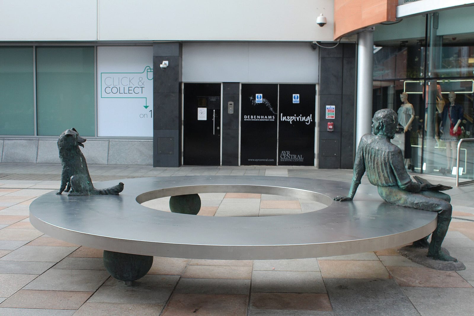 Costa photo 2