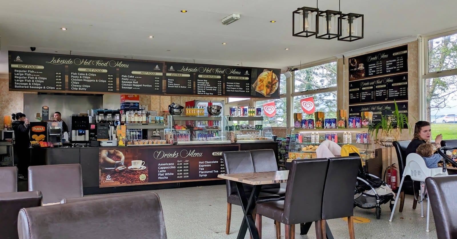 Lakeside Cafe