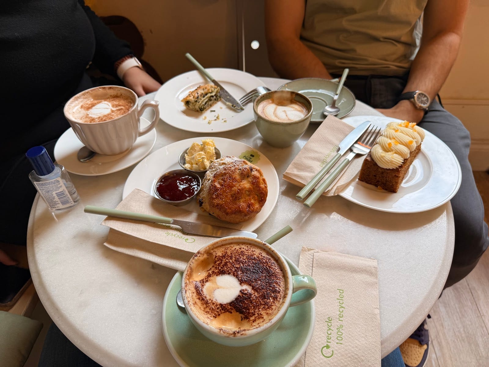 Cafe Pastel