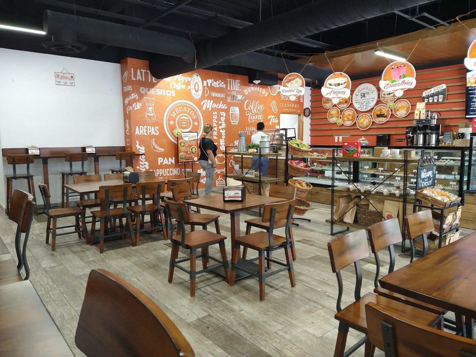 Mecatos Bakery & Cafe