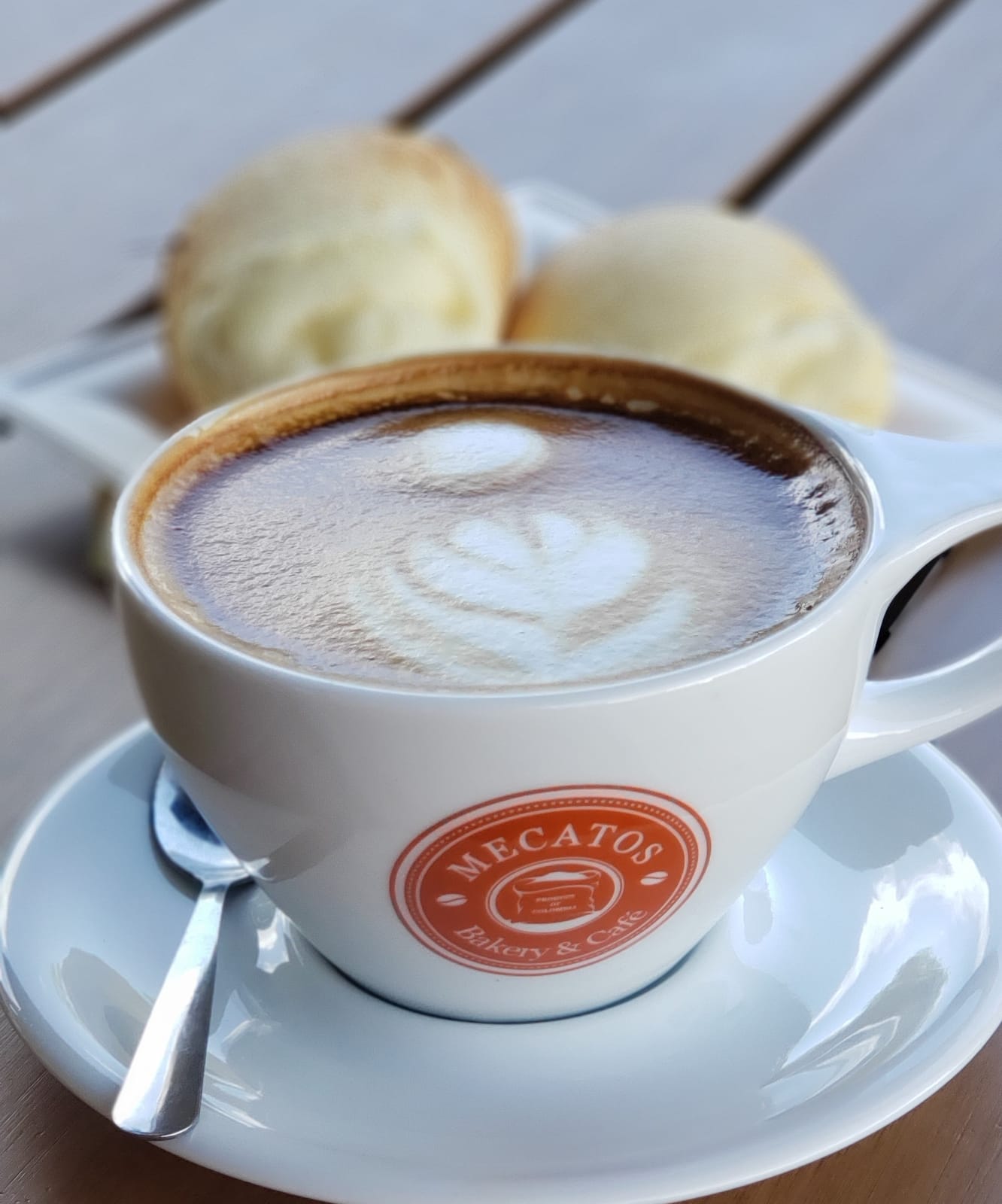 Mecatos Bakery & Cafe photo 4