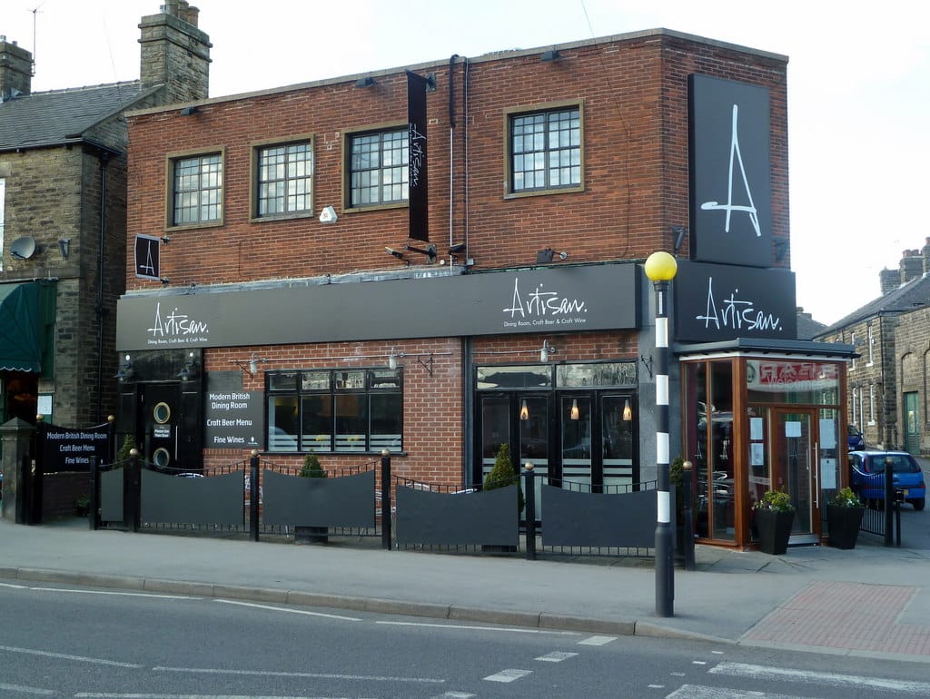 Crosspool Social photo 5