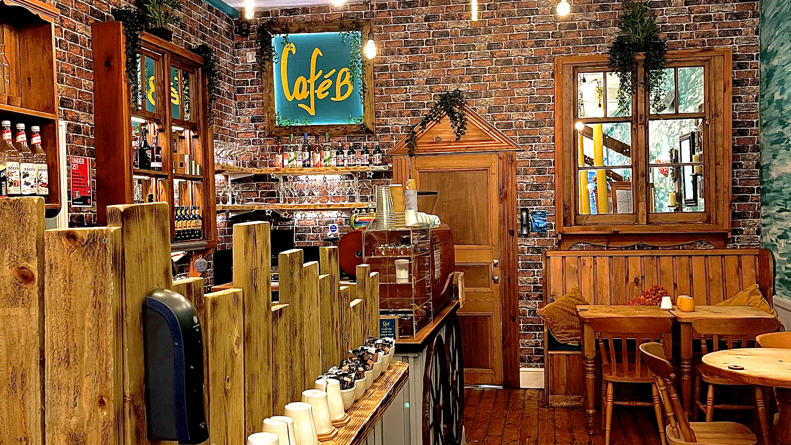Cafe B
