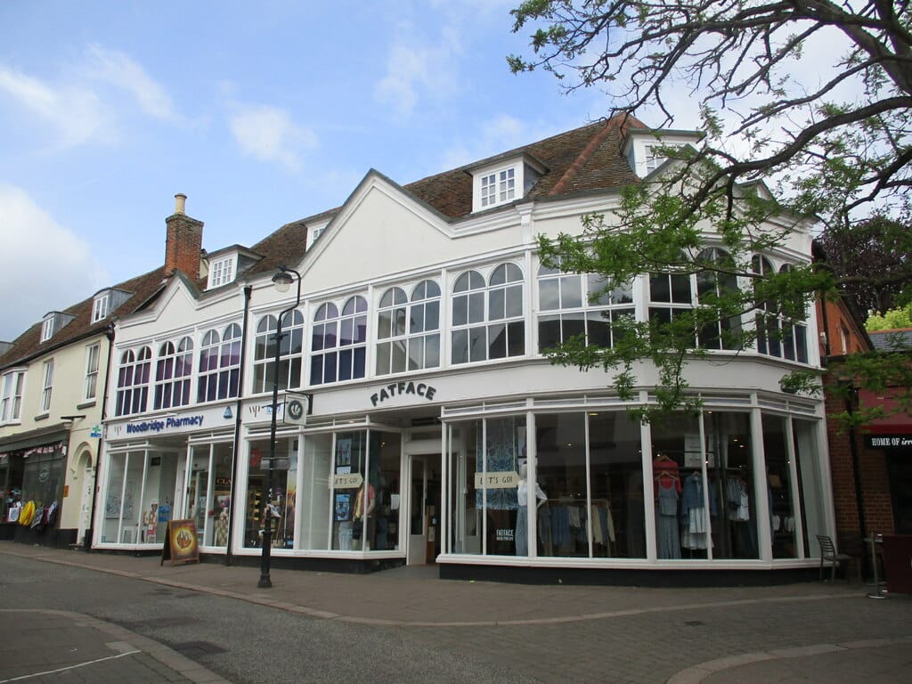 Costa photo 3