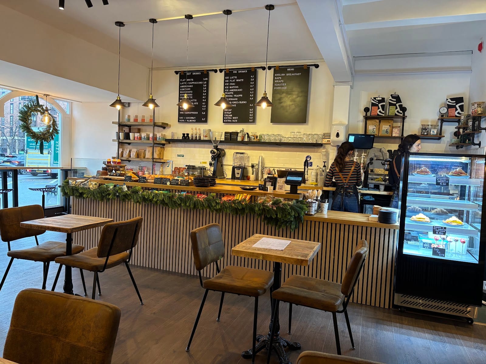 Icon Coffee & Play