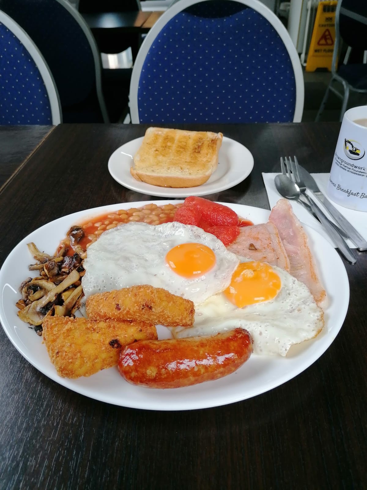 Browns Breakfast Bar