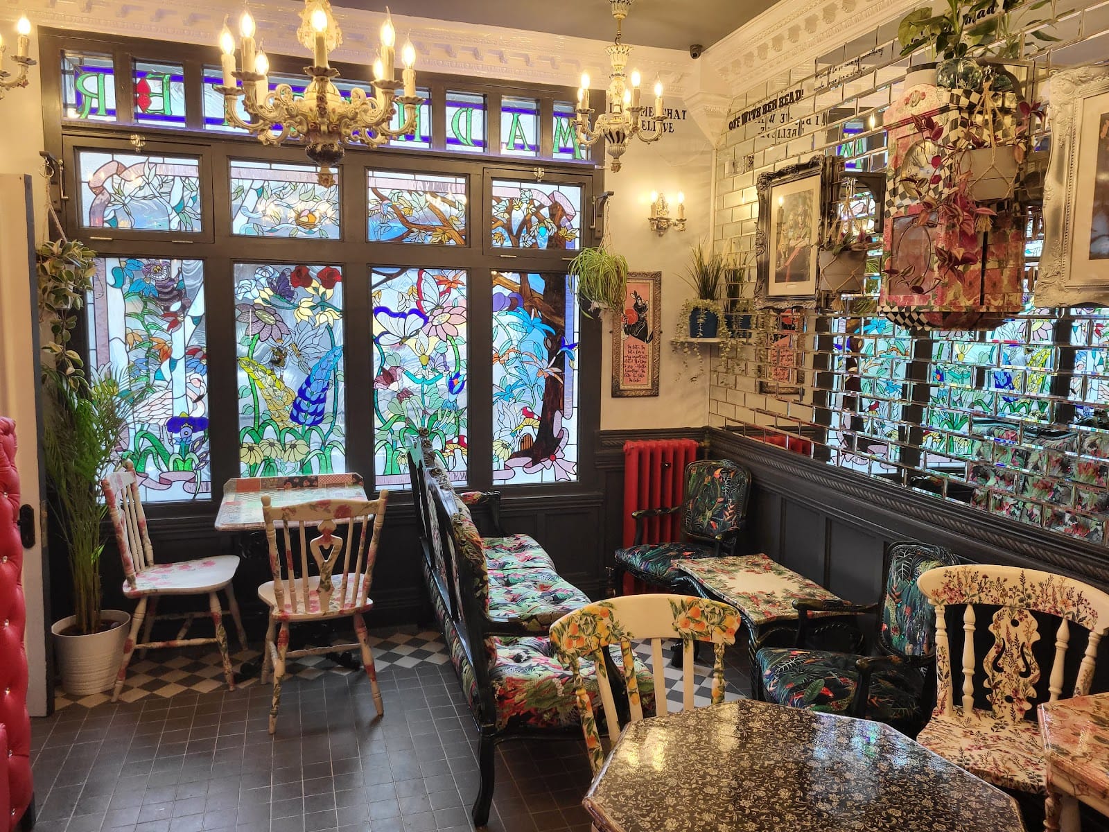 Madhatters Tea Room