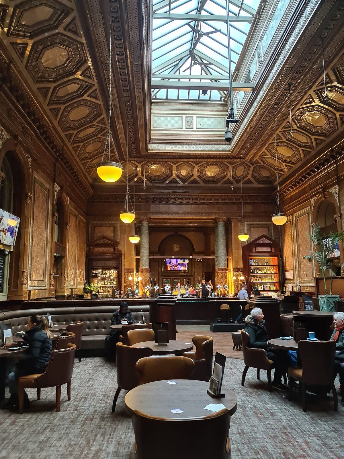 Costa photo 2