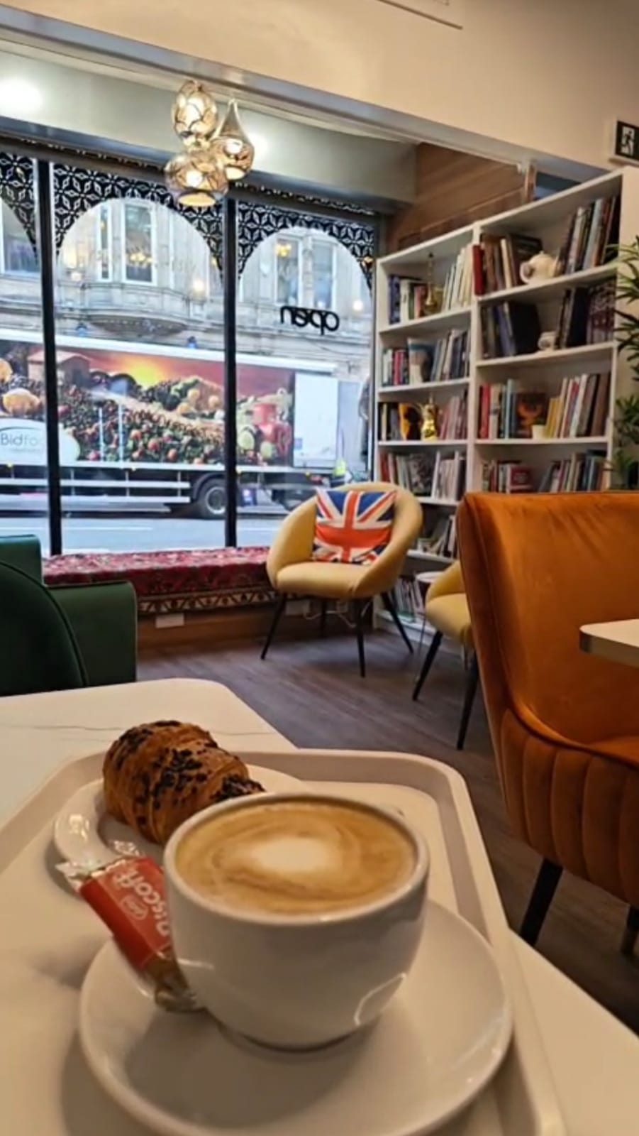 Yasmina Cafe