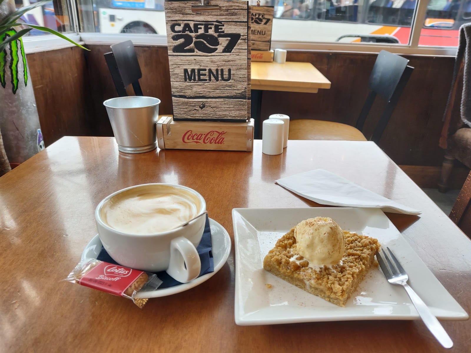 Caffe 207