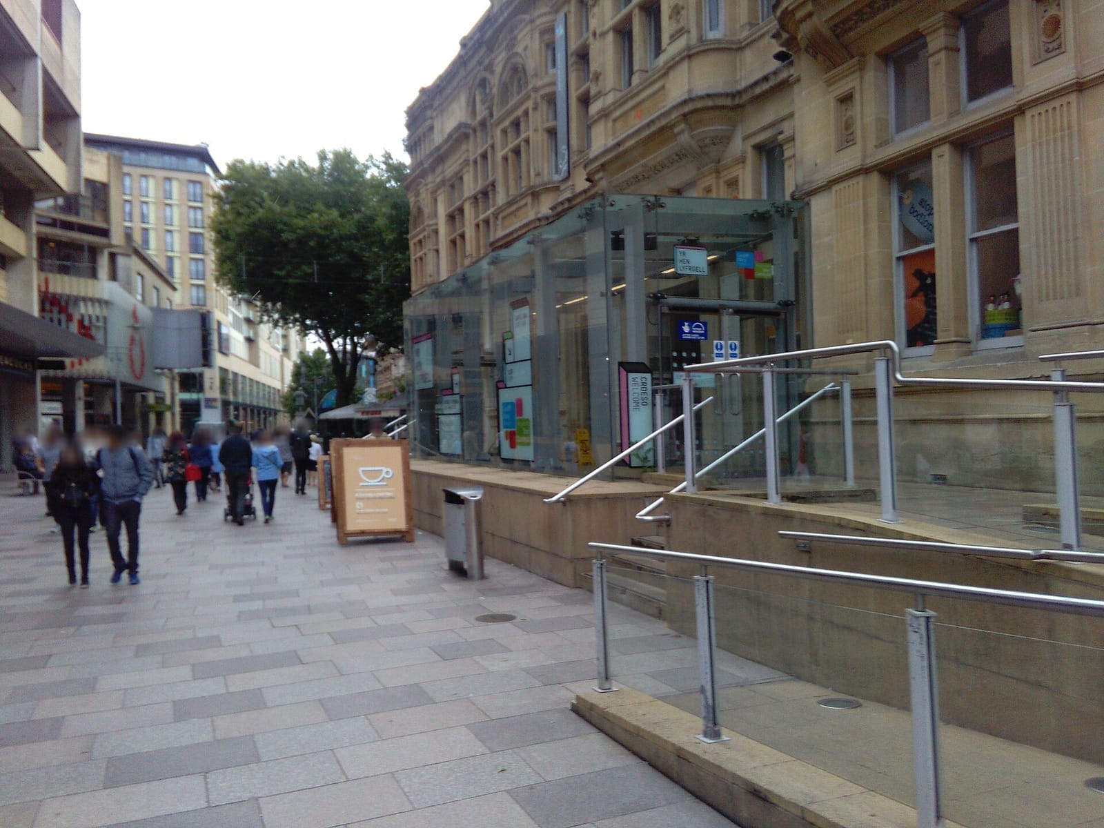 Costa photo 3