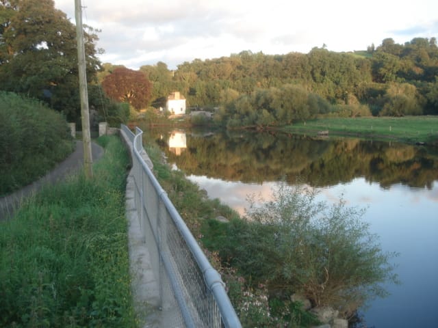 The Paddlers Rest