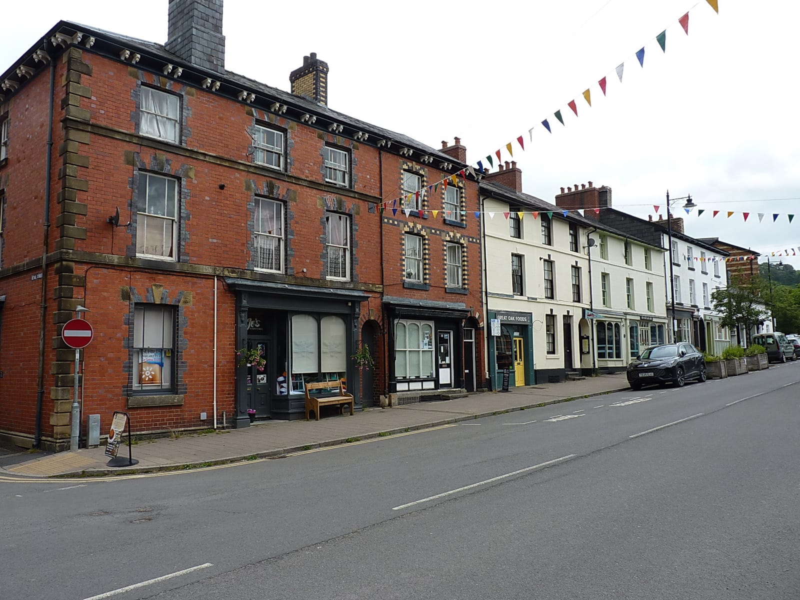 The Wild Oak Café