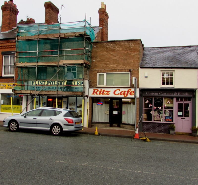 Ritz Cafe photo 5