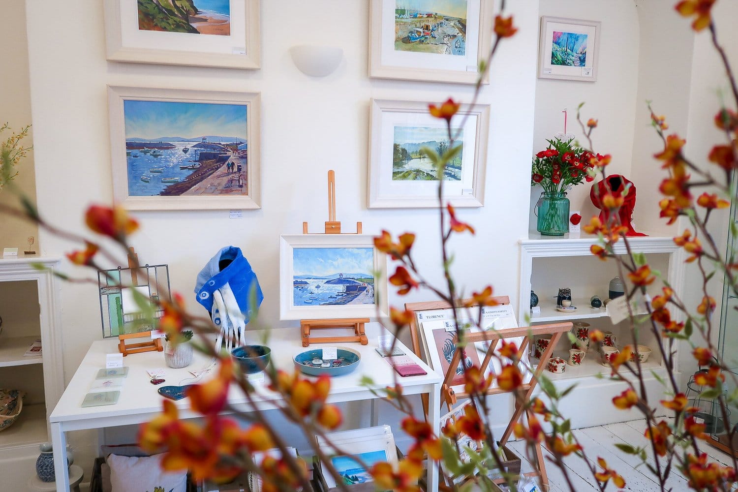 Gallery Art + Coffee photo 2
