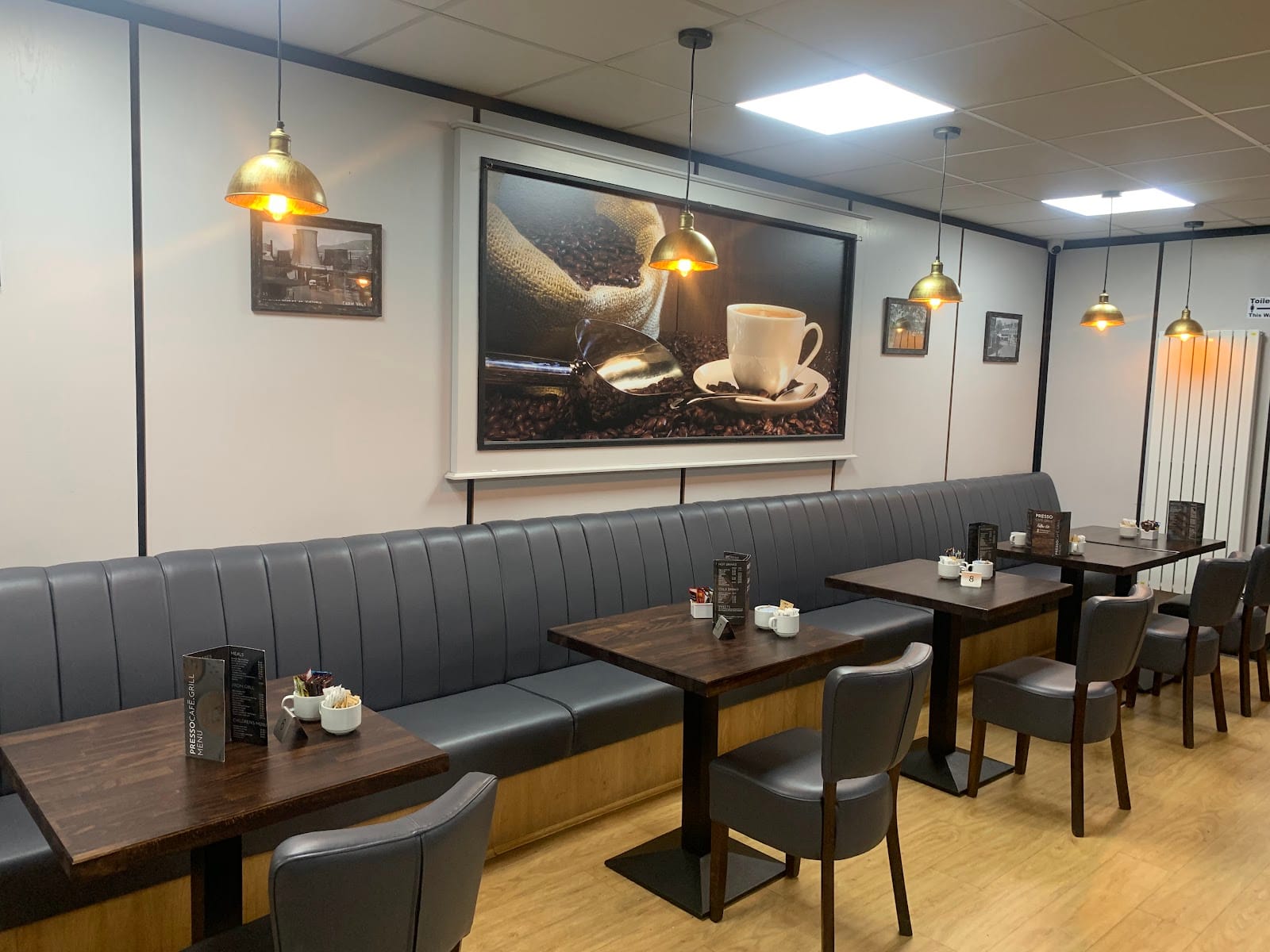 Presso Cafe Grill