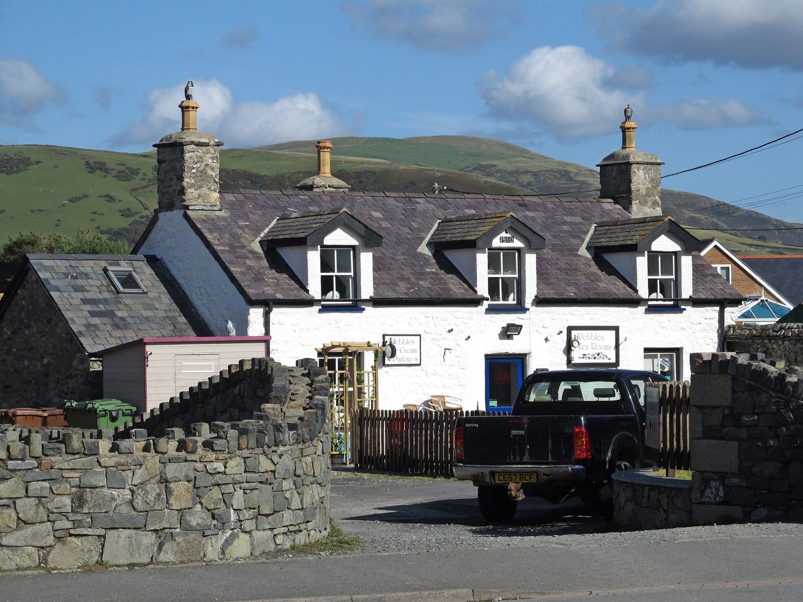 Pebbles Tea Room photo 3