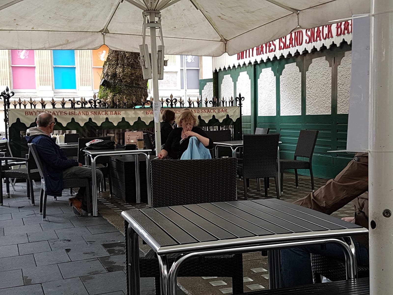 Hayes Island Snack Bar