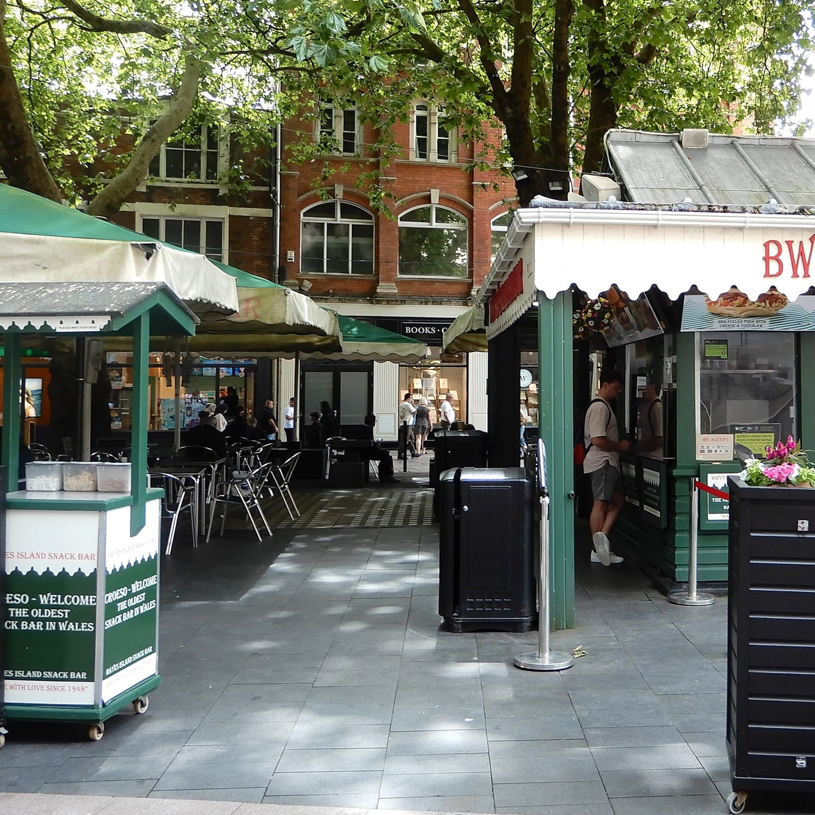 Hayes Island Snack Bar photo 4
