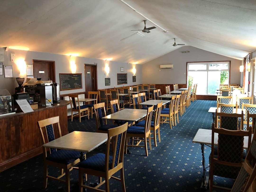 Legend Cafe & Restaurant