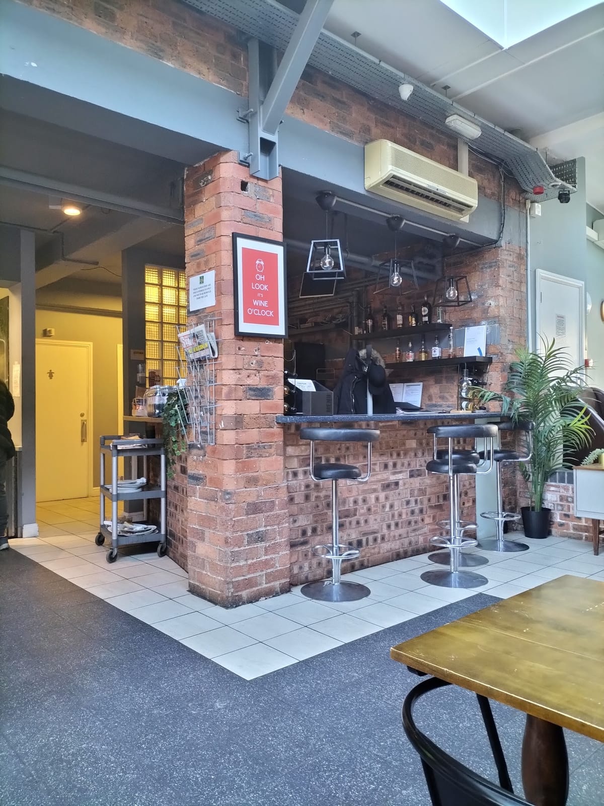 Greedy Pig Café