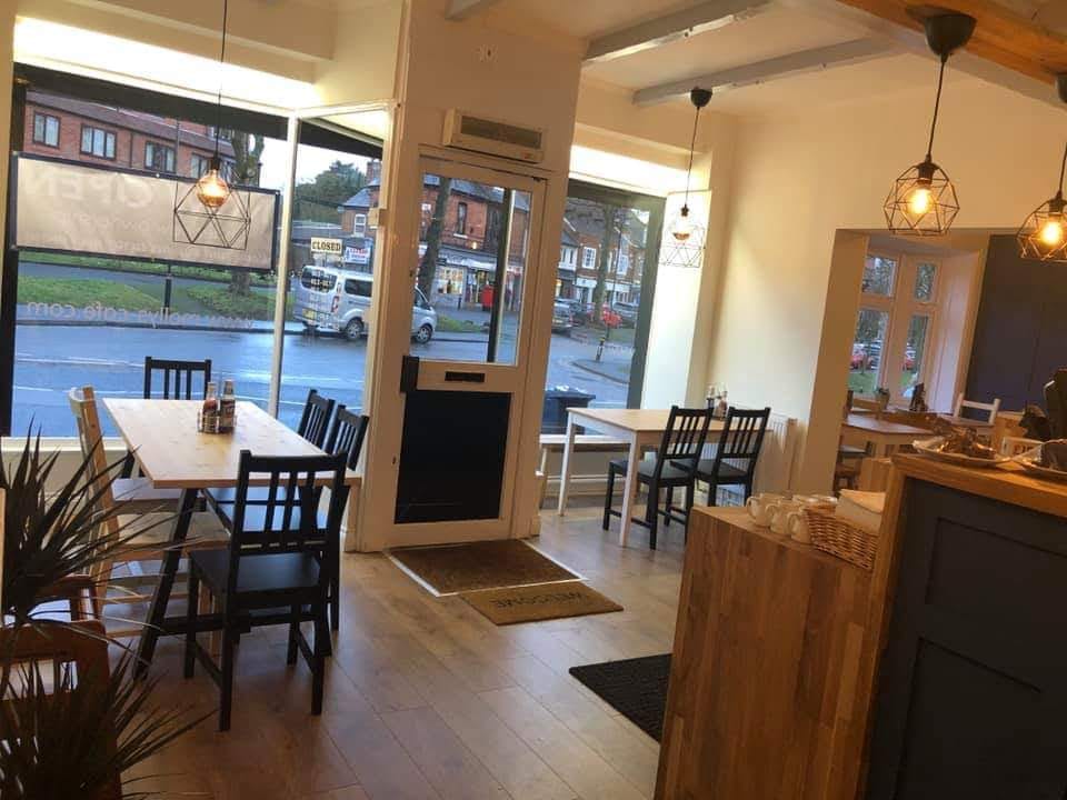 Molly's Café