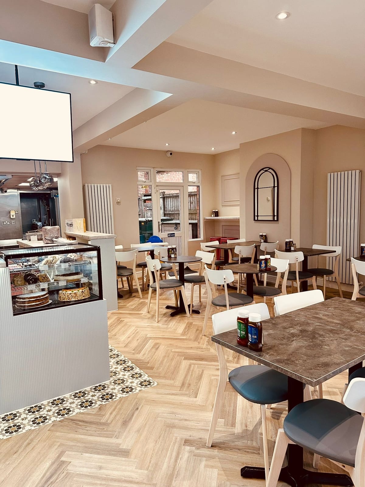 Cafe Munch