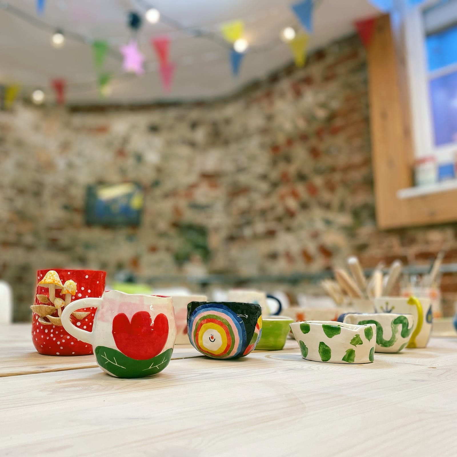 Painting Pottery Cafe photo 4