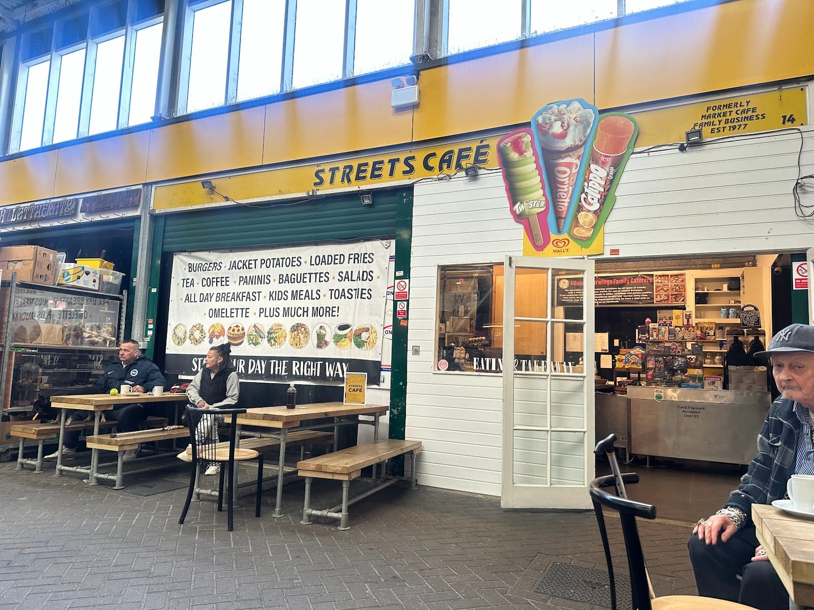 Streets Cafe