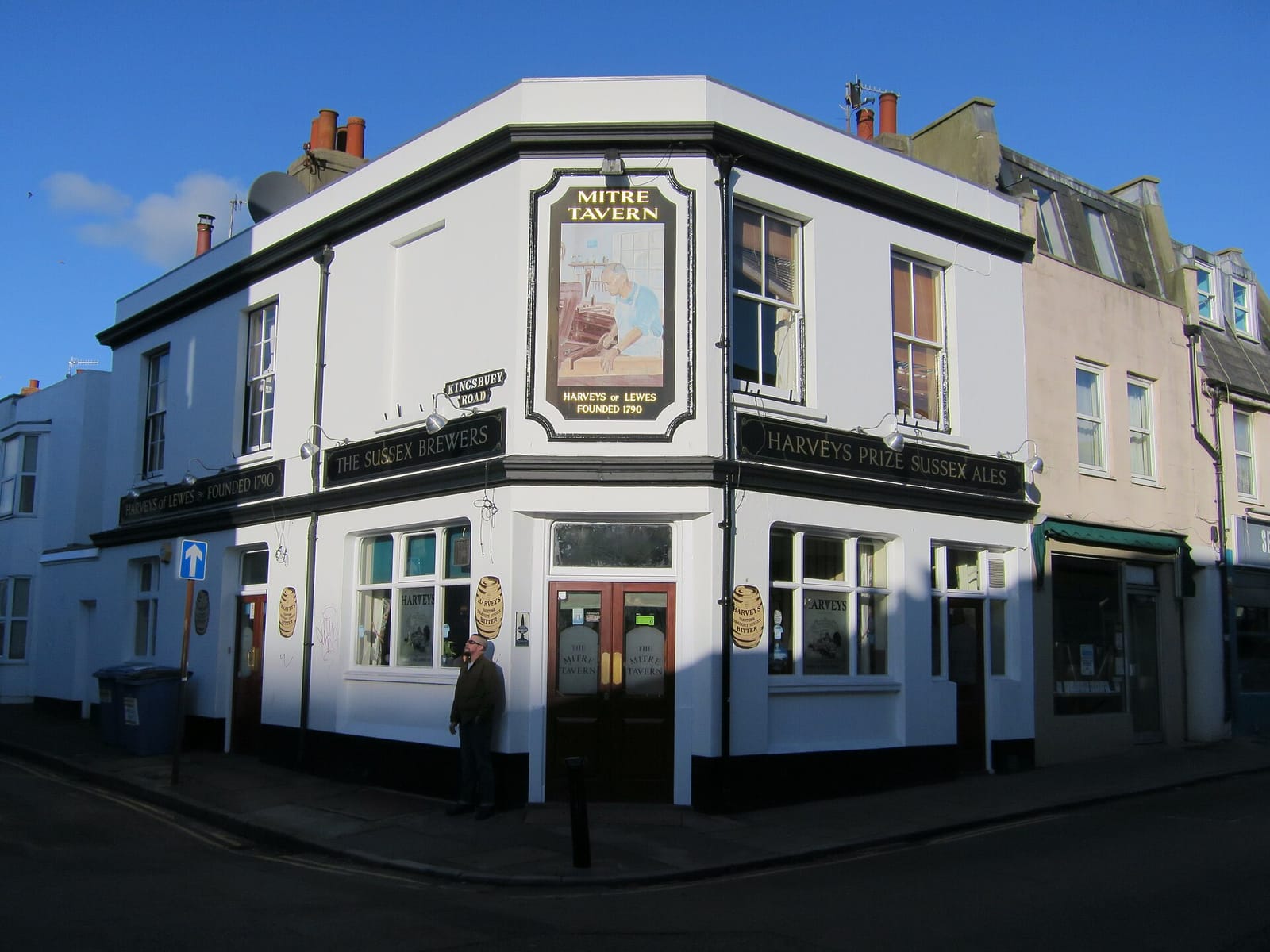The Flying Saucer
