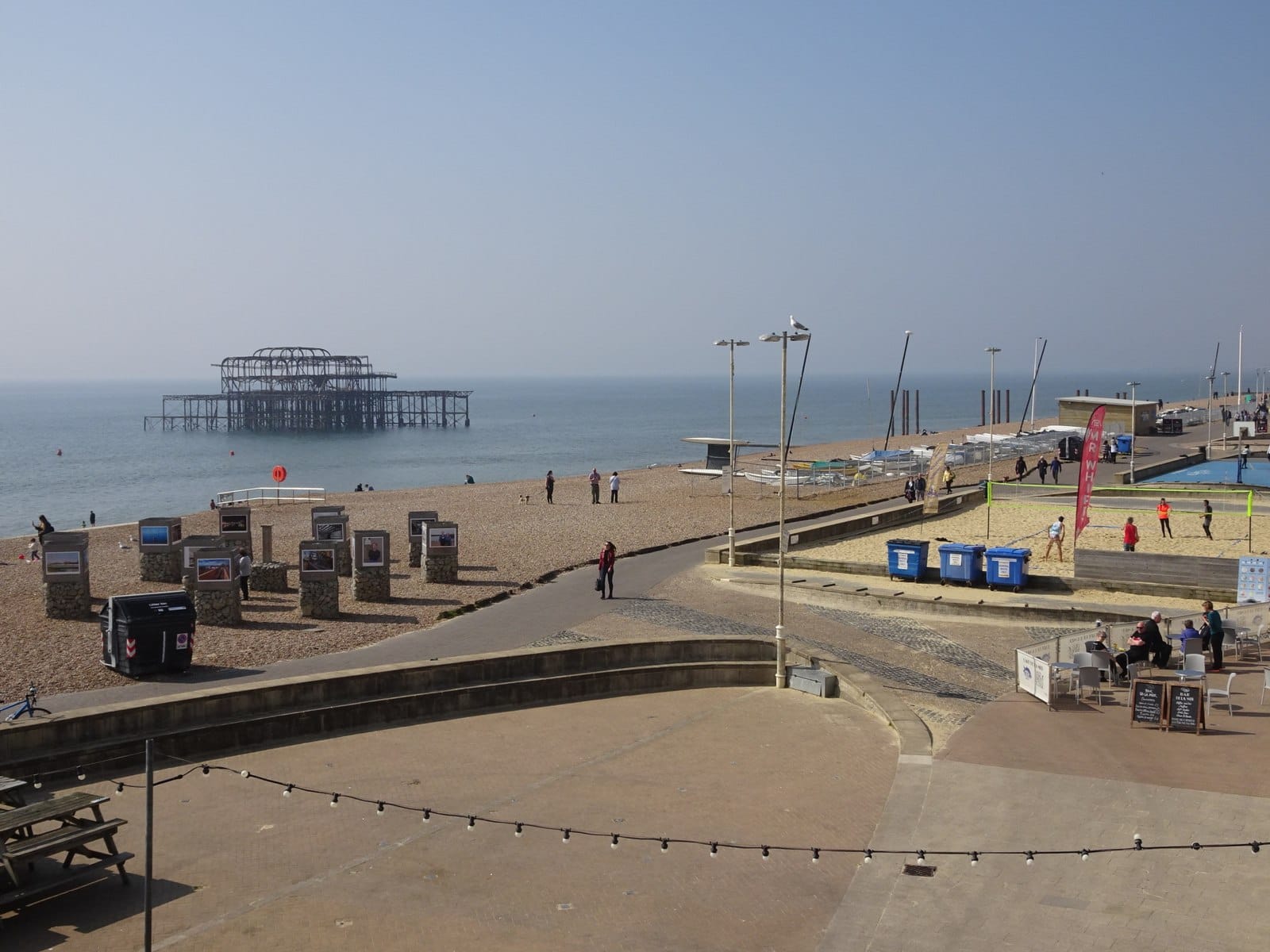 cafe de la mer photo 4