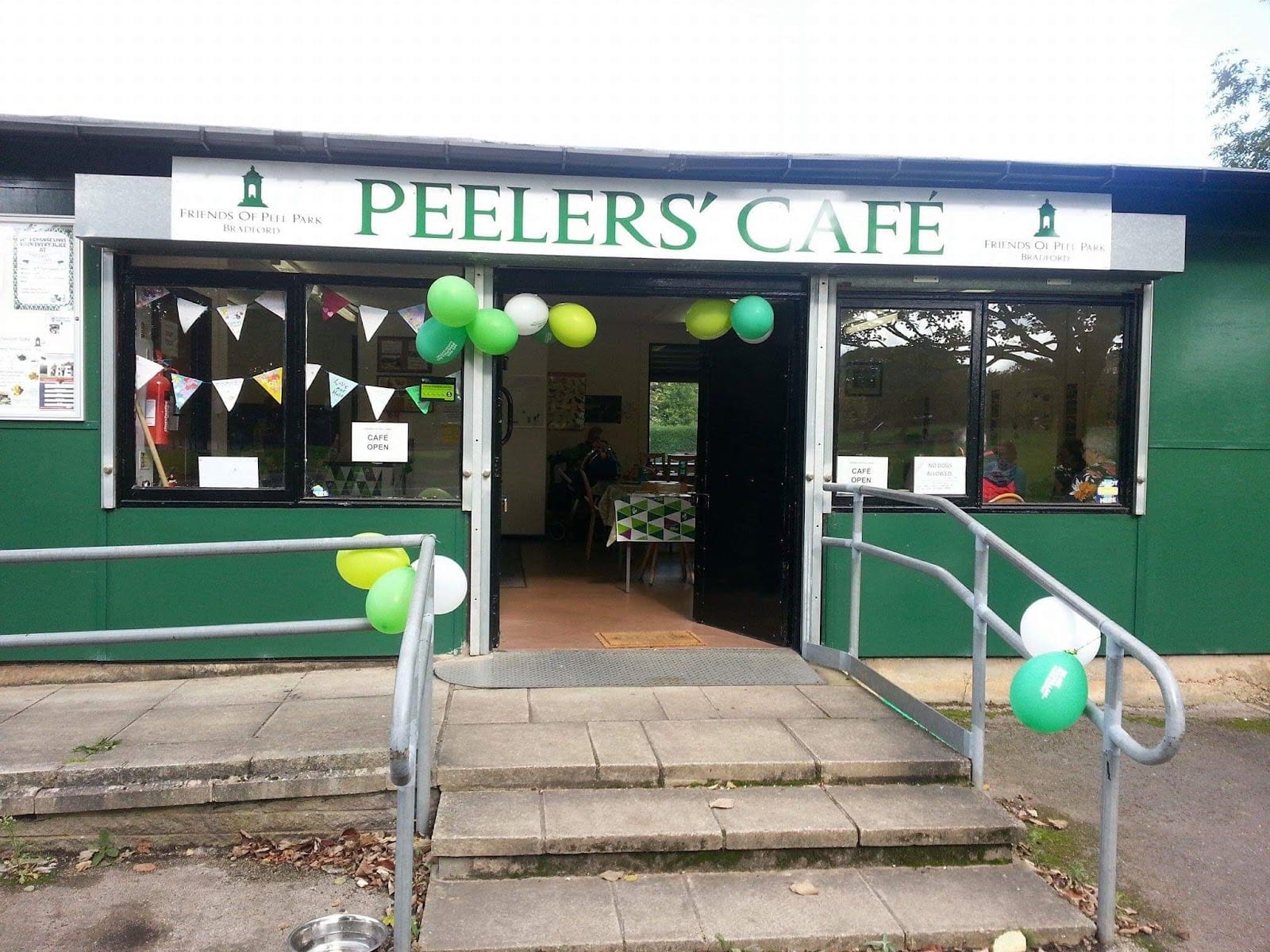 Peel Park Cafe