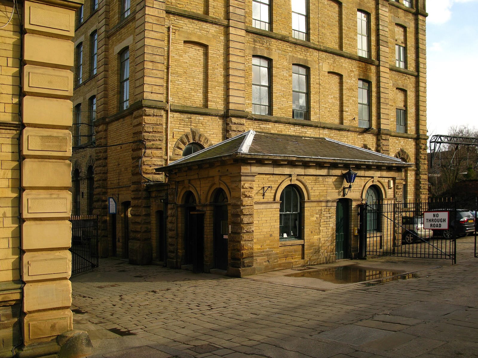 Cafe in to the Opera photo 13