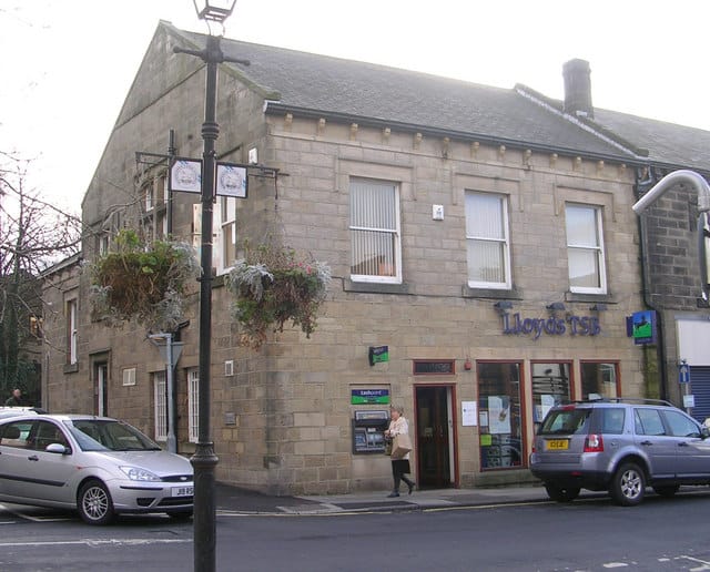 Crustiq Cafe & Bakery photo 3