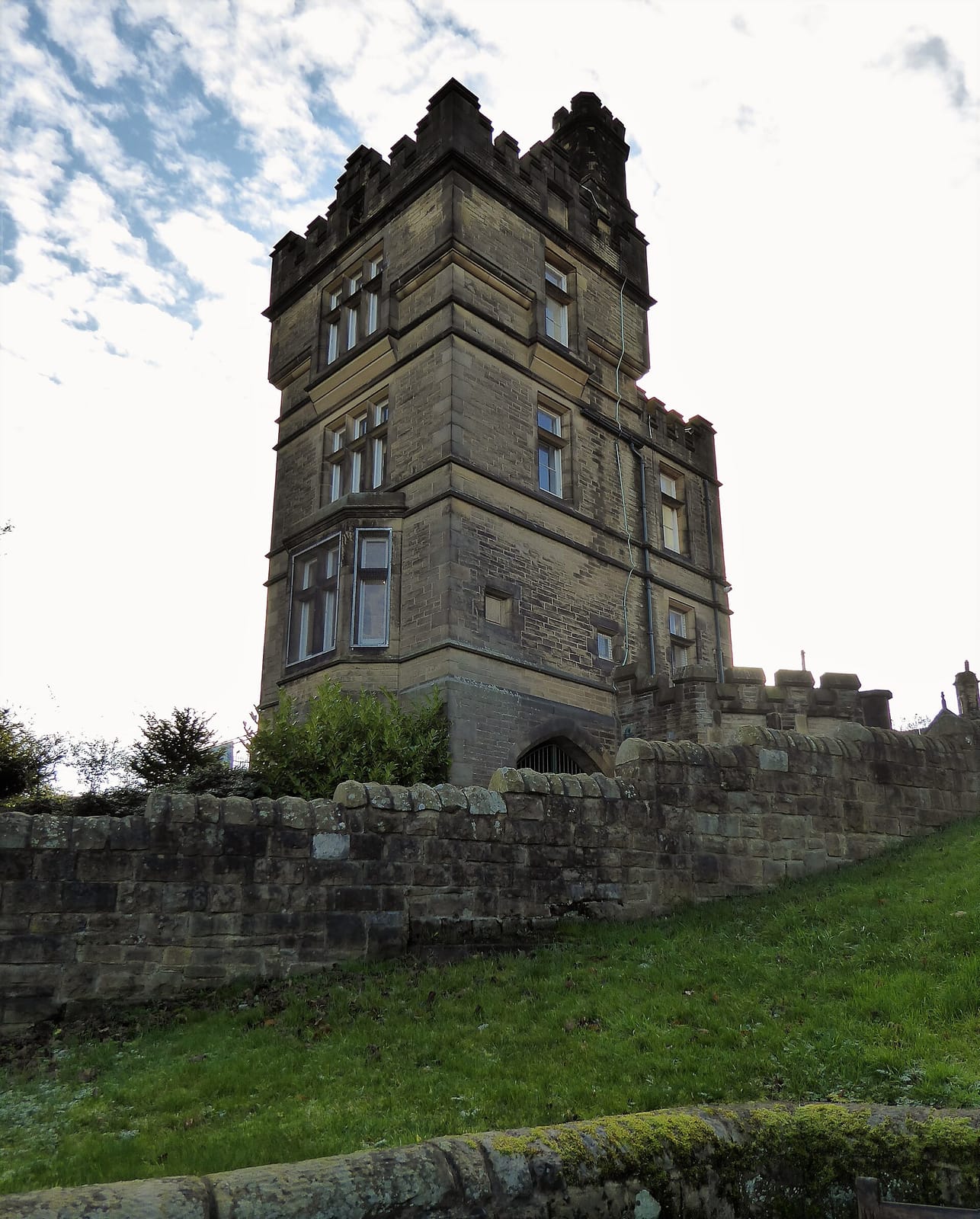 Cliffe Castle Pavilion