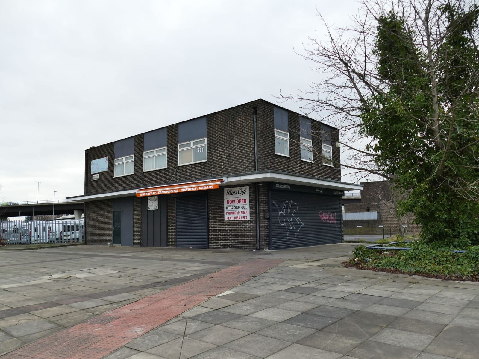 Ben's Cafe photo 2