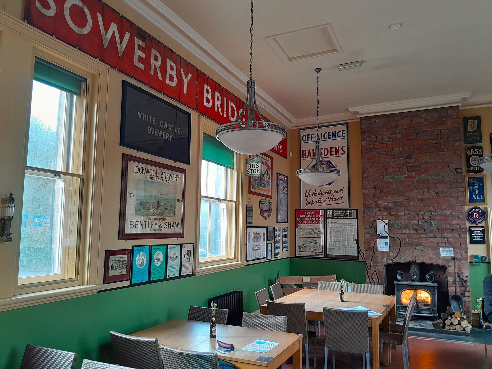 Jubilee Refreshment Rooms photo 3