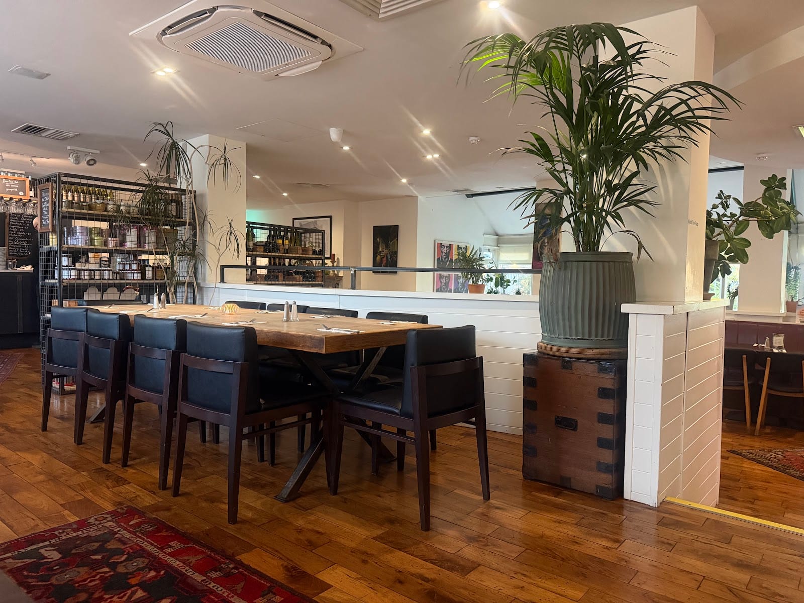 Green Yard Café