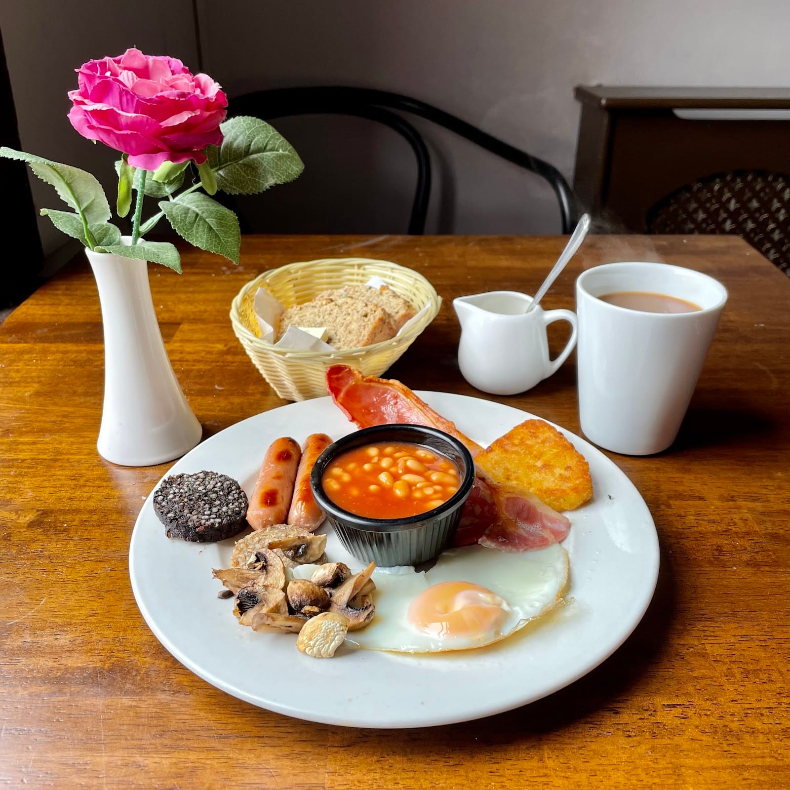Deelys Cafe