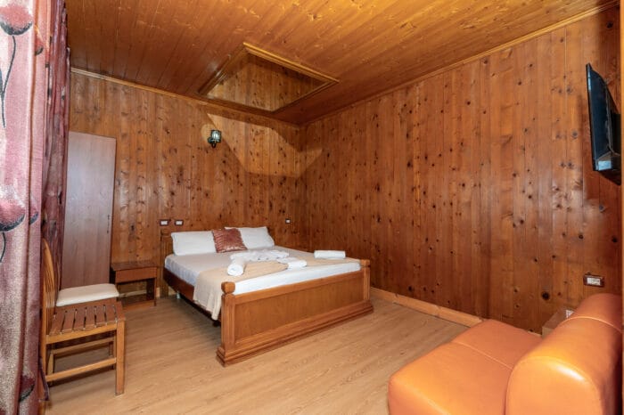 Hotel Bicaj photo 5