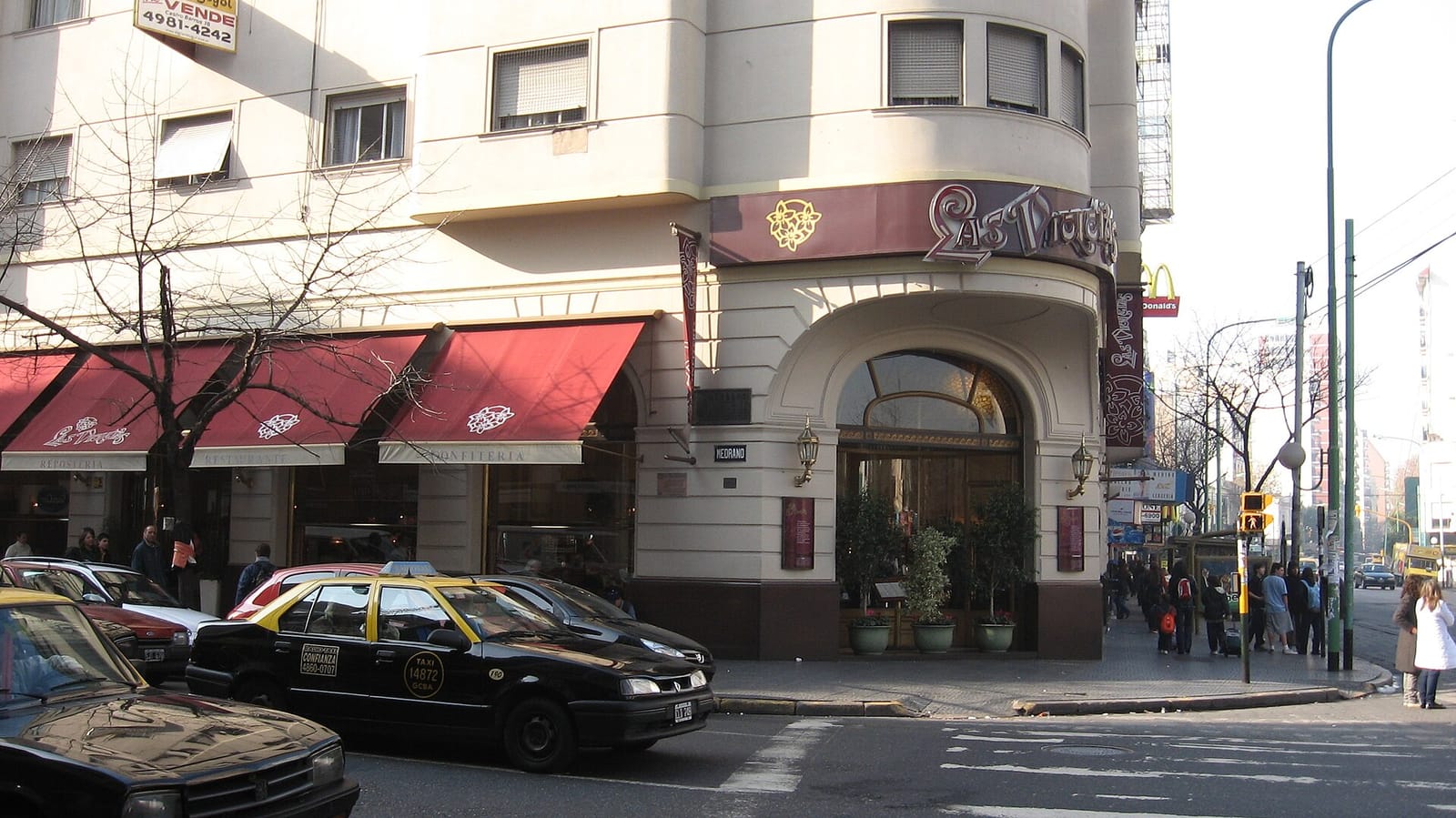 Las Violetas photo 4