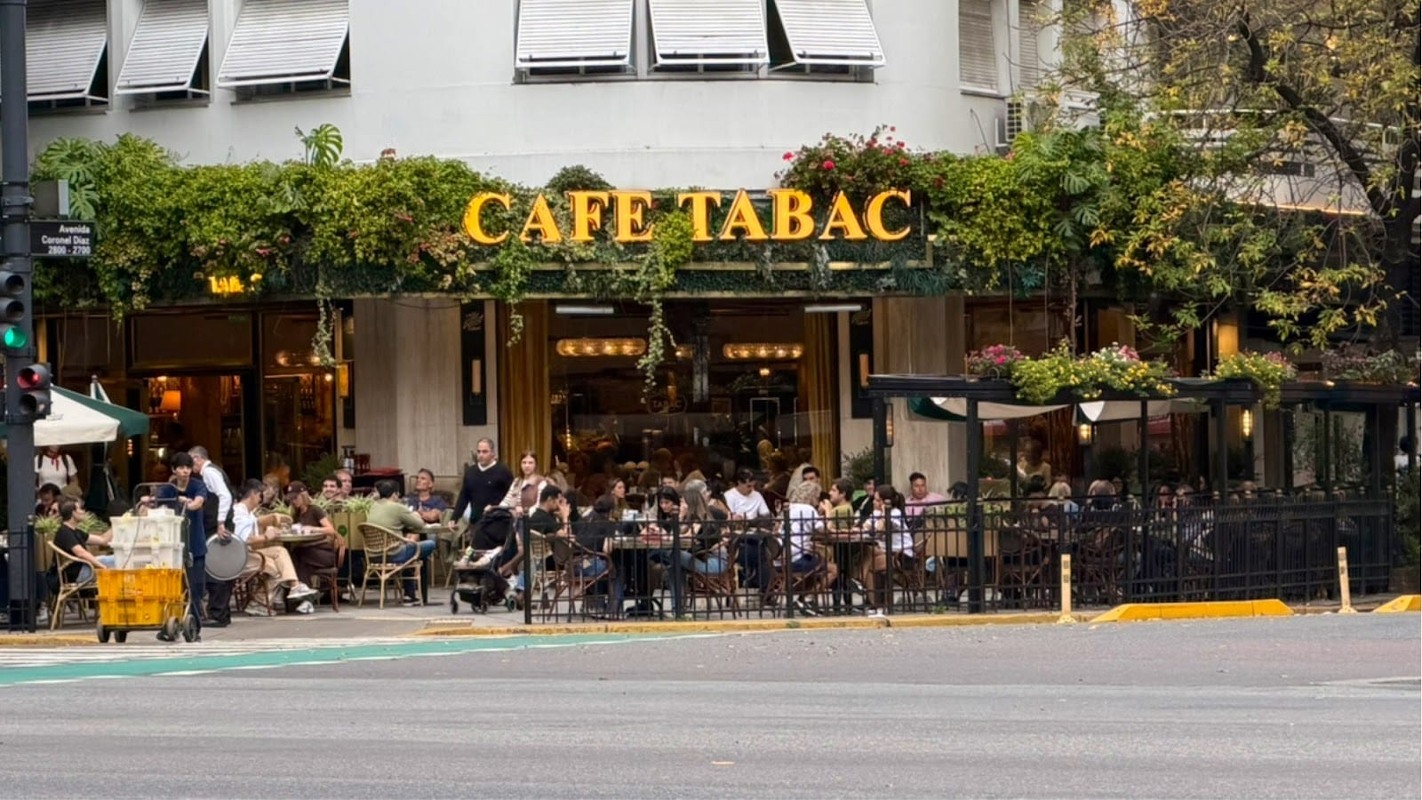 Cafe Tabac