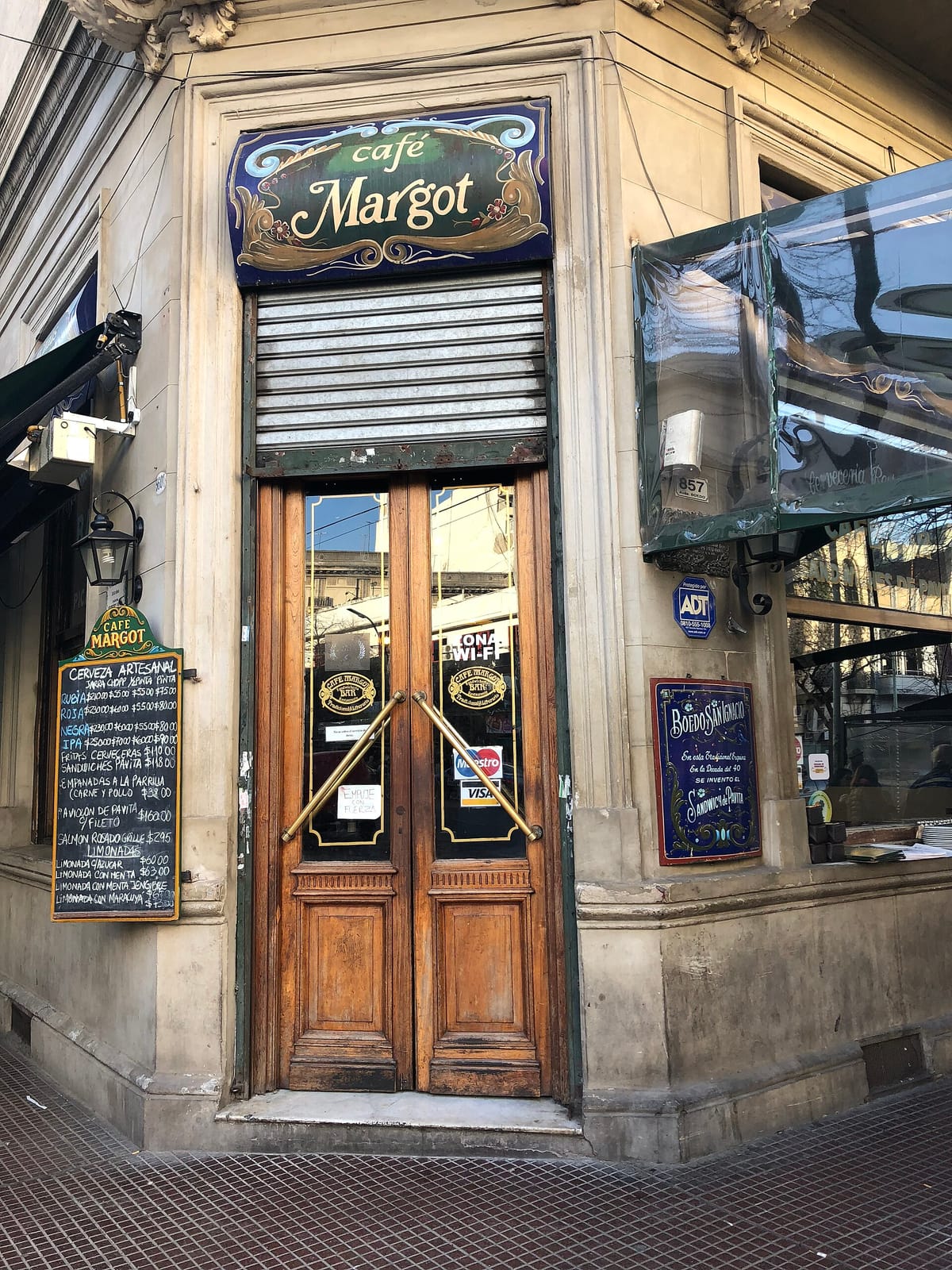 Café Martínez photo 4