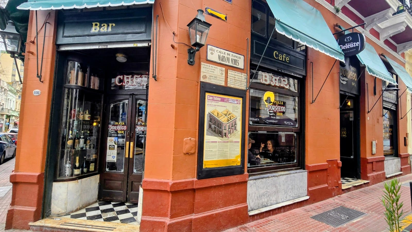 Café Plaza Dorrego