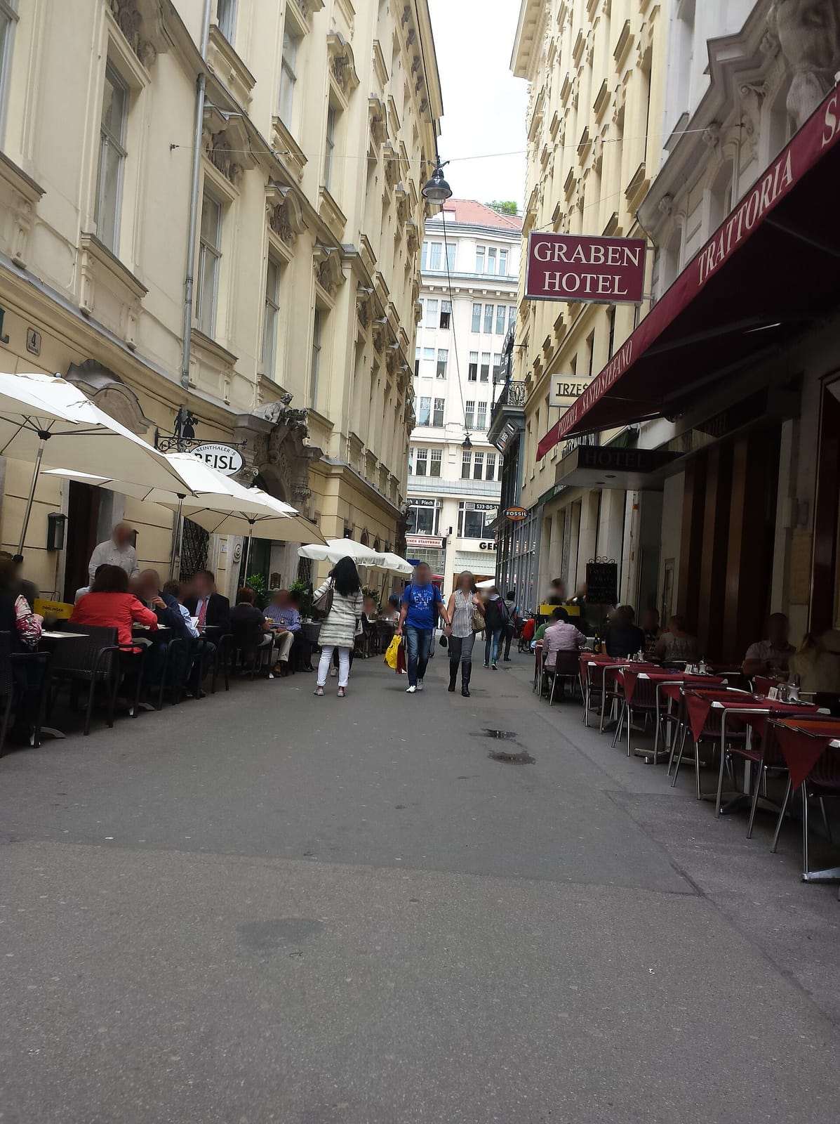 Café Hawelka photo 2