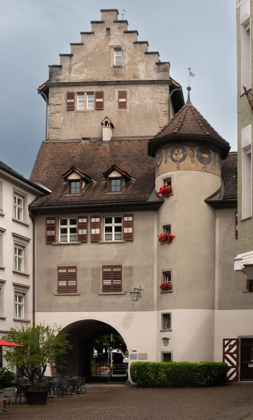 Zanona
